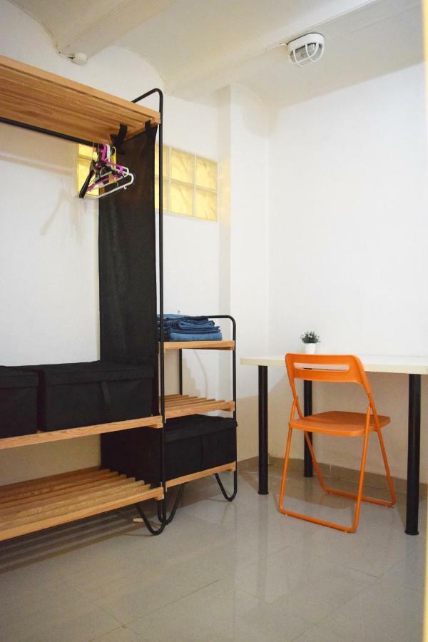 Apart And Benef Valencia Exteriör bild